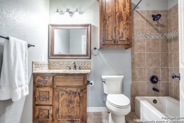 Image 23 of 25 For 205 Lone Tree