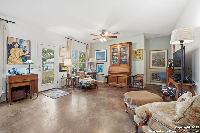 Image 19 of 49 For 3075 Rustler