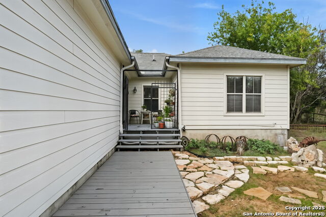 Image 3 of 49 For 3075 Rustler