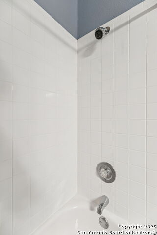 Image 29 of 49 For 25 Ryans Point