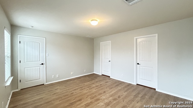 Image 11 of 37 For 11523 Peak N