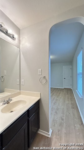 Image 31 of 37 For 11523 Peak N