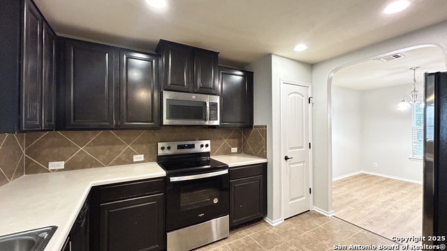 Image 4 of 37 For 11523 Peak N