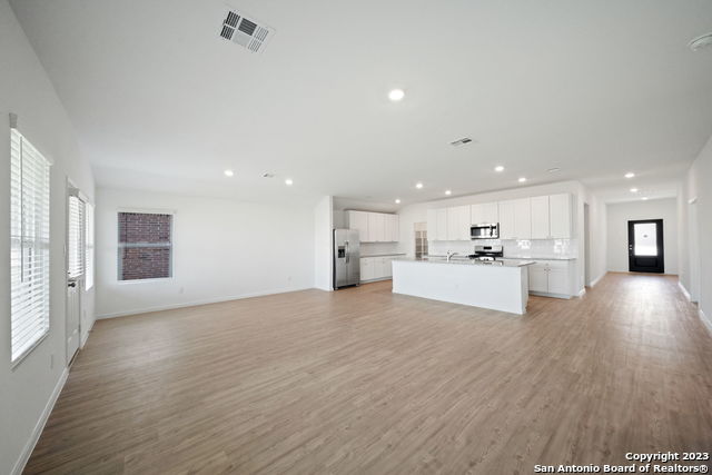 Image 7 of 32 For 6635 Brandy Path