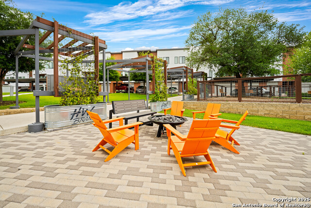 Image 19 of 20 For 102 Tendick Unit # 902