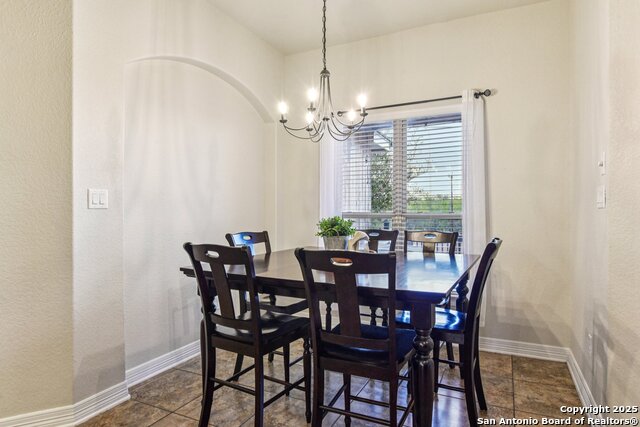 Listing photo id 10 for 4918 Winter Cherry