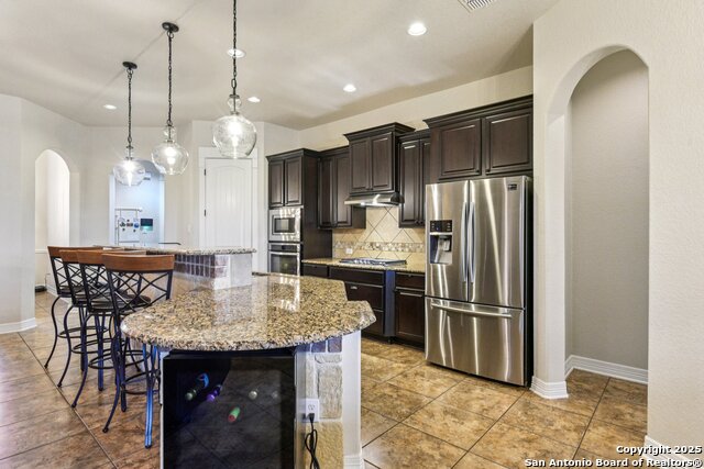 Listing photo id 16 for 4918 Winter Cherry