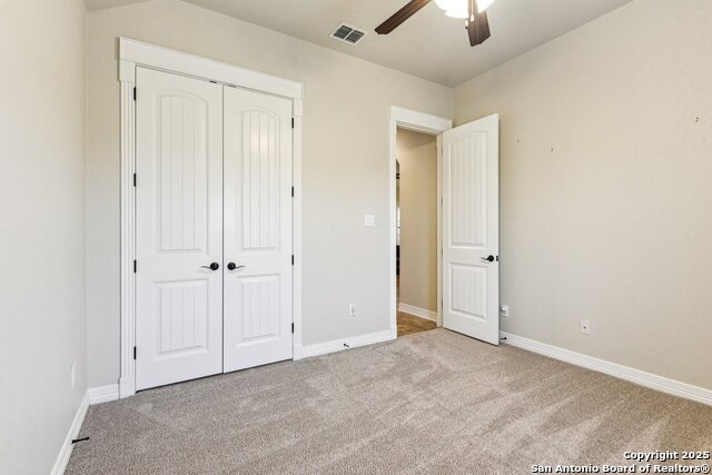 Listing photo id 19 for 4918 Winter Cherry