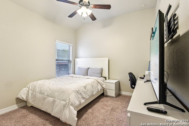 Listing photo id 21 for 4918 Winter Cherry