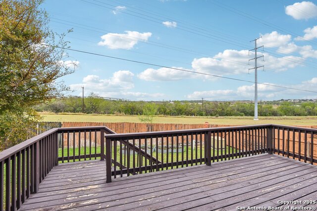 Listing photo id 39 for 4918 Winter Cherry