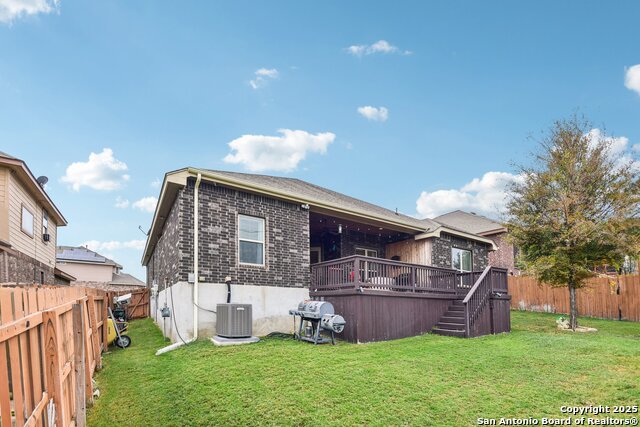 Listing photo id 41 for 4918 Winter Cherry