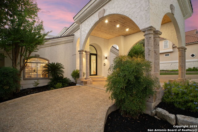 Image 3 of 38 For 5 Kings Heath