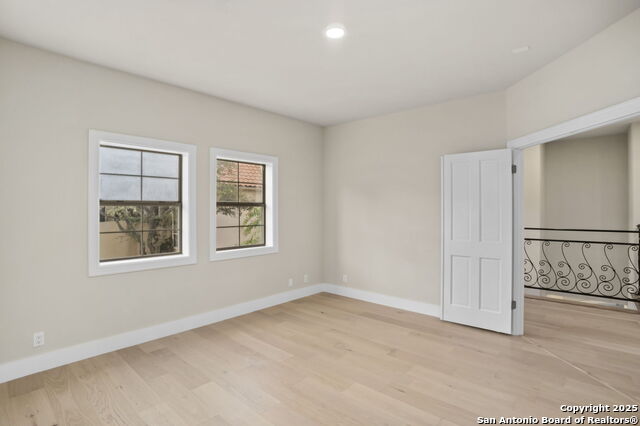 Image 32 of 38 For 5 Kings Heath