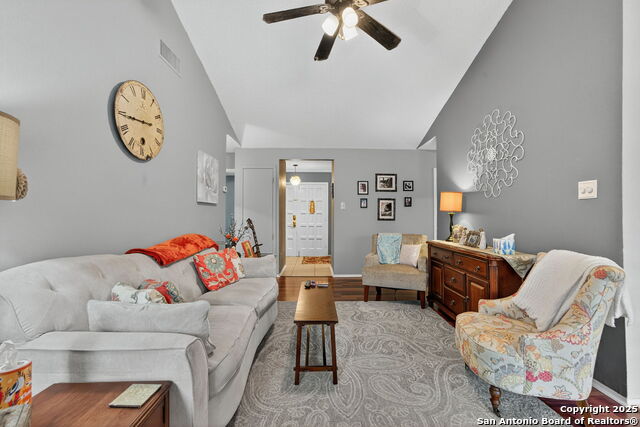 Image 14 of 31 For 6835 Hogans Trail