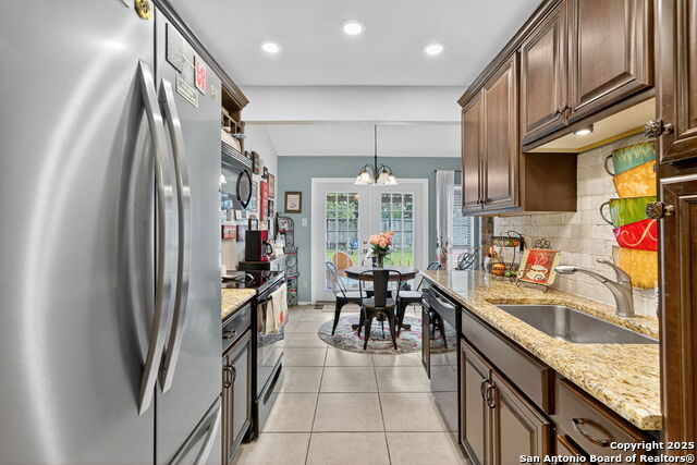 Image 15 of 31 For 6835 Hogans Trail