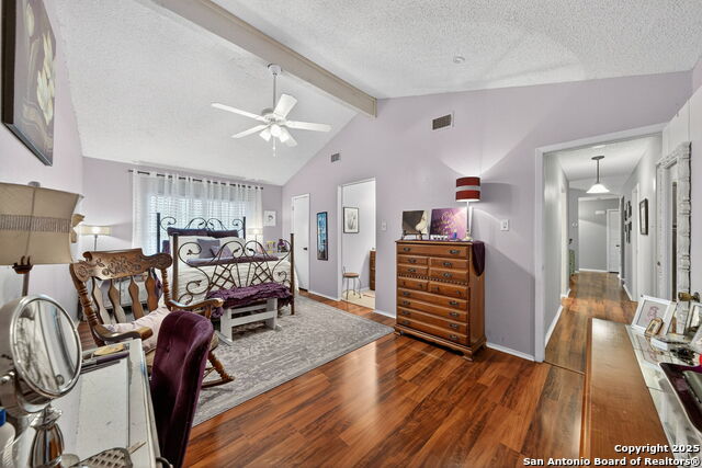 Image 21 of 31 For 6835 Hogans Trail