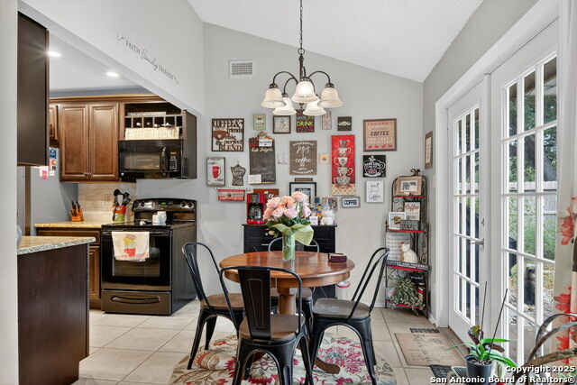 Image 6 of 31 For 6835 Hogans Trail