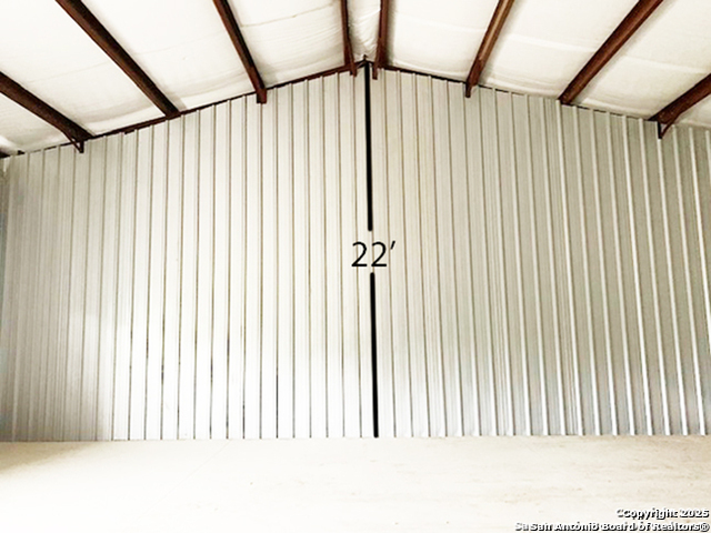 Listing photo id 1 for 108 Scheele  C