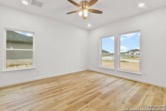 Image 14 of 35 For 140 Camino Verde