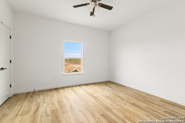 Image 20 of 35 For 140 Camino Verde