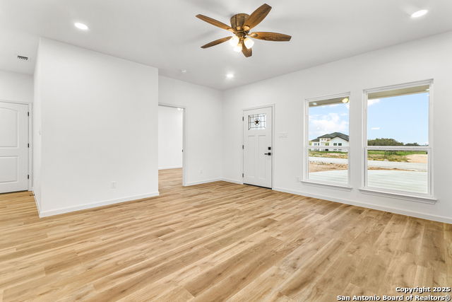 Image 7 of 35 For 140 Camino Verde