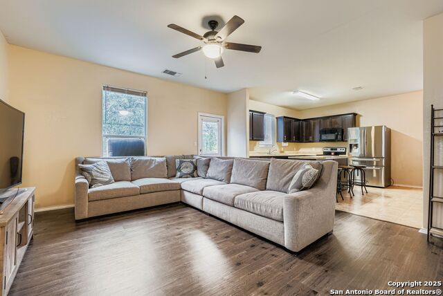 Image 4 of 21 For 9202 Brown Wl