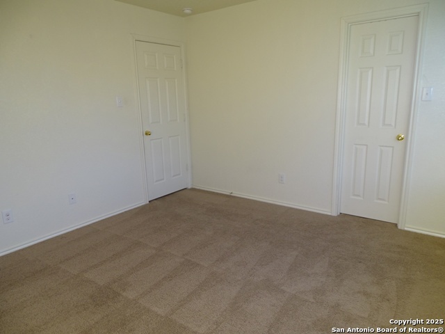 Image 30 of 39 For 153 Hinge Chase 101