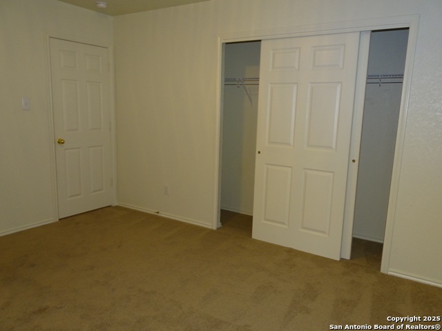 Image 34 of 39 For 153 Hinge Chase 101