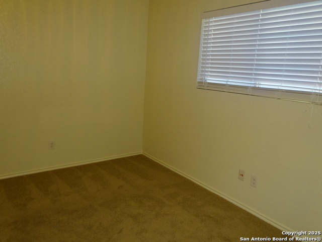 Image 37 of 39 For 153 Hinge Chase 101