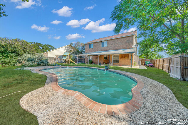 Image 26 of 26 For 8103 Heritage Park