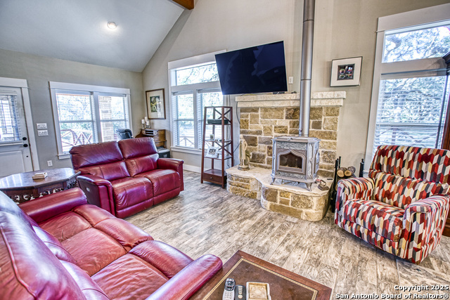 Image 10 of 46 For 255 Thunder Creek