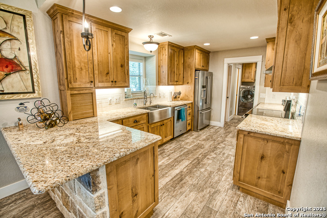 Image 11 of 46 For 255 Thunder Creek