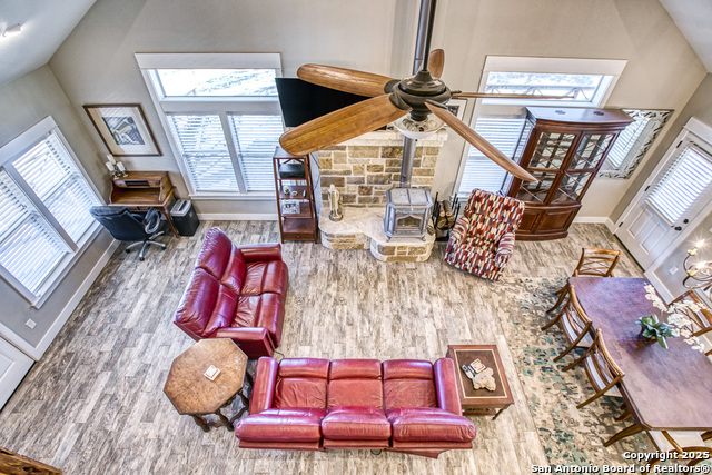 Image 21 of 46 For 255 Thunder Creek