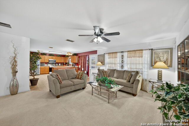 Image 9 of 39 For 8034 Shumard Oak