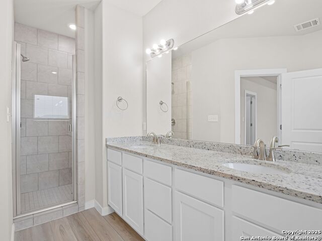 Image 21 of 30 For 21543 Sir Walter