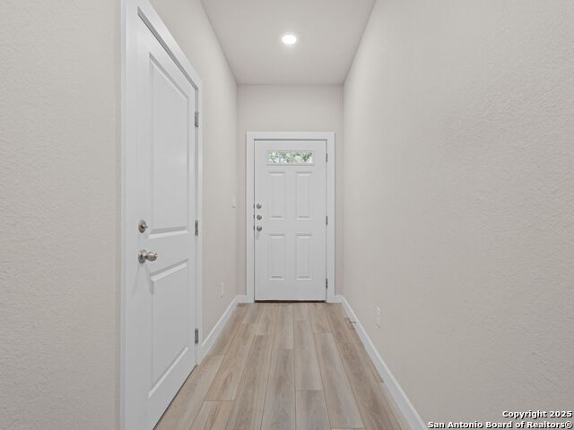 Image 5 of 30 For 21543 Sir Walter