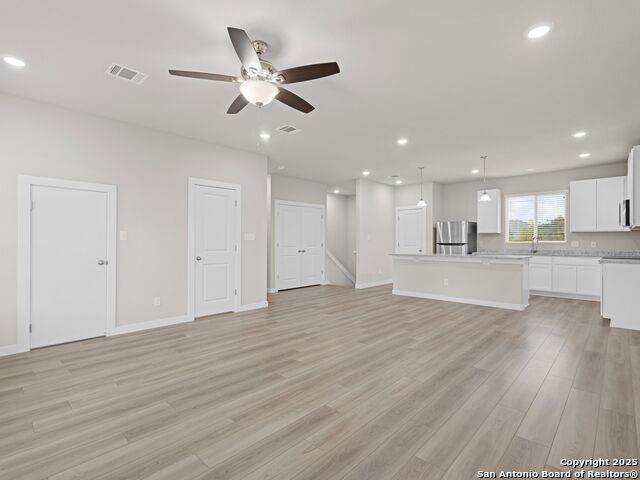 Image 6 of 30 For 21543 Sir Walter