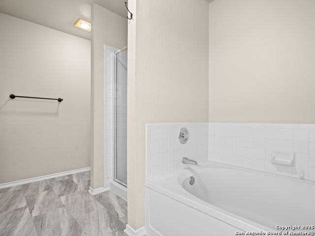 Image 22 of 31 For 511 Shannon Rose