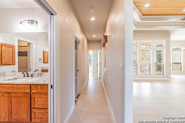 Image 21 of 44 For 140 Wood Valley