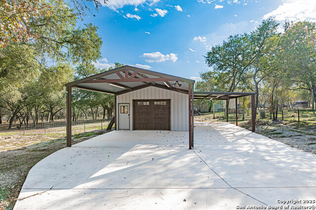 Image 39 of 44 For 140 Wood Valley