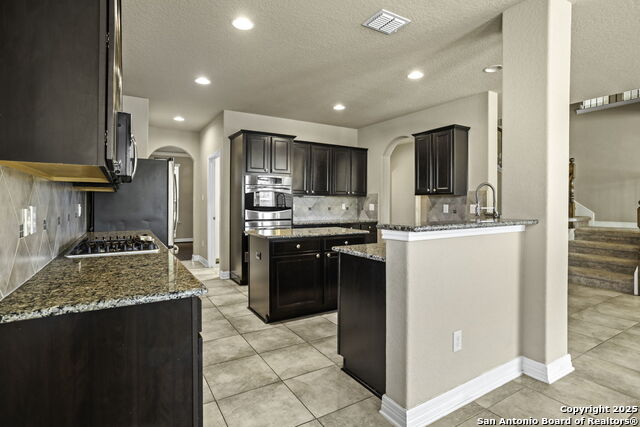 Image 12 of 34 For 28915 Gooseberry