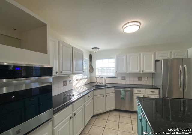 Image 4 of 20 For 228 Highland Woods