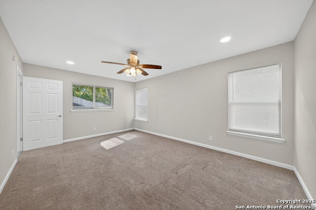 Image 20 of 29 For 210 Sandhill