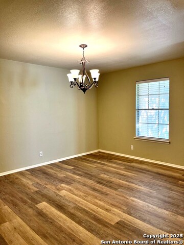 Image 3 of 19 For 14106 Susancrest