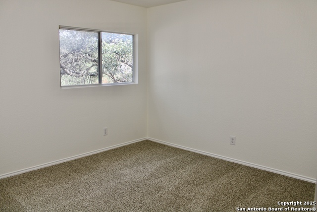 Image 22 of 38 For 26619 Redstone