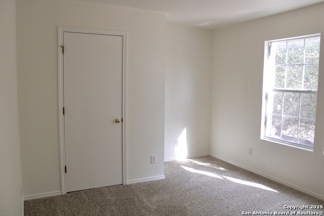 Image 25 of 38 For 26619 Redstone