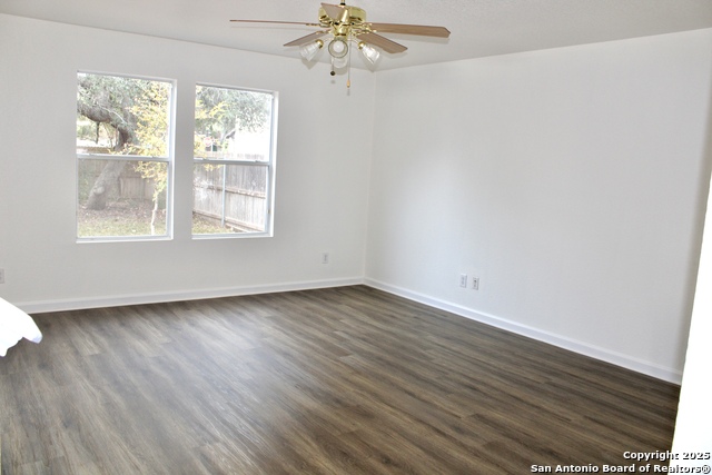 Image 6 of 38 For 26619 Redstone