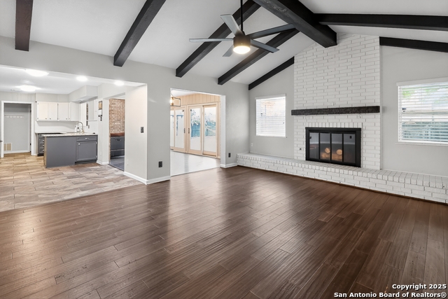 Image 10 of 30 For 421 Candleglo