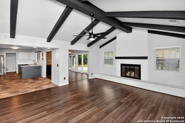 Image 12 of 30 For 421 Candleglo