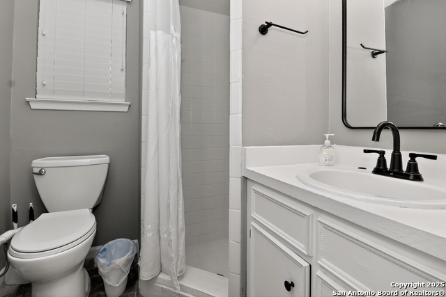 Image 24 of 30 For 421 Candleglo